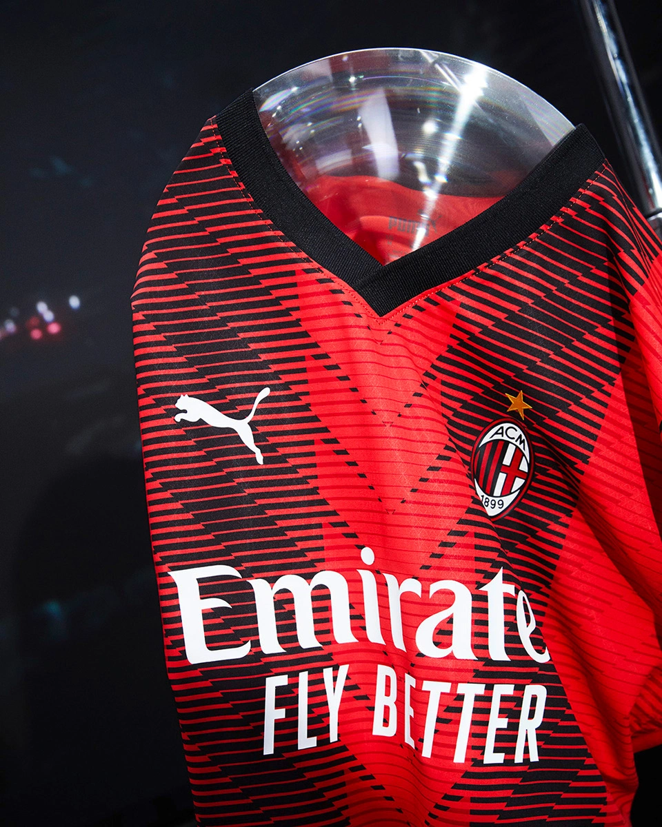 世欧预战报：奥亚萨瓦尔救主，西班牙2-2土耳其不败晋级（世预欧区战报：奥亚萨瓦尔绝平救主，西班牙2-2土耳其不败出线）