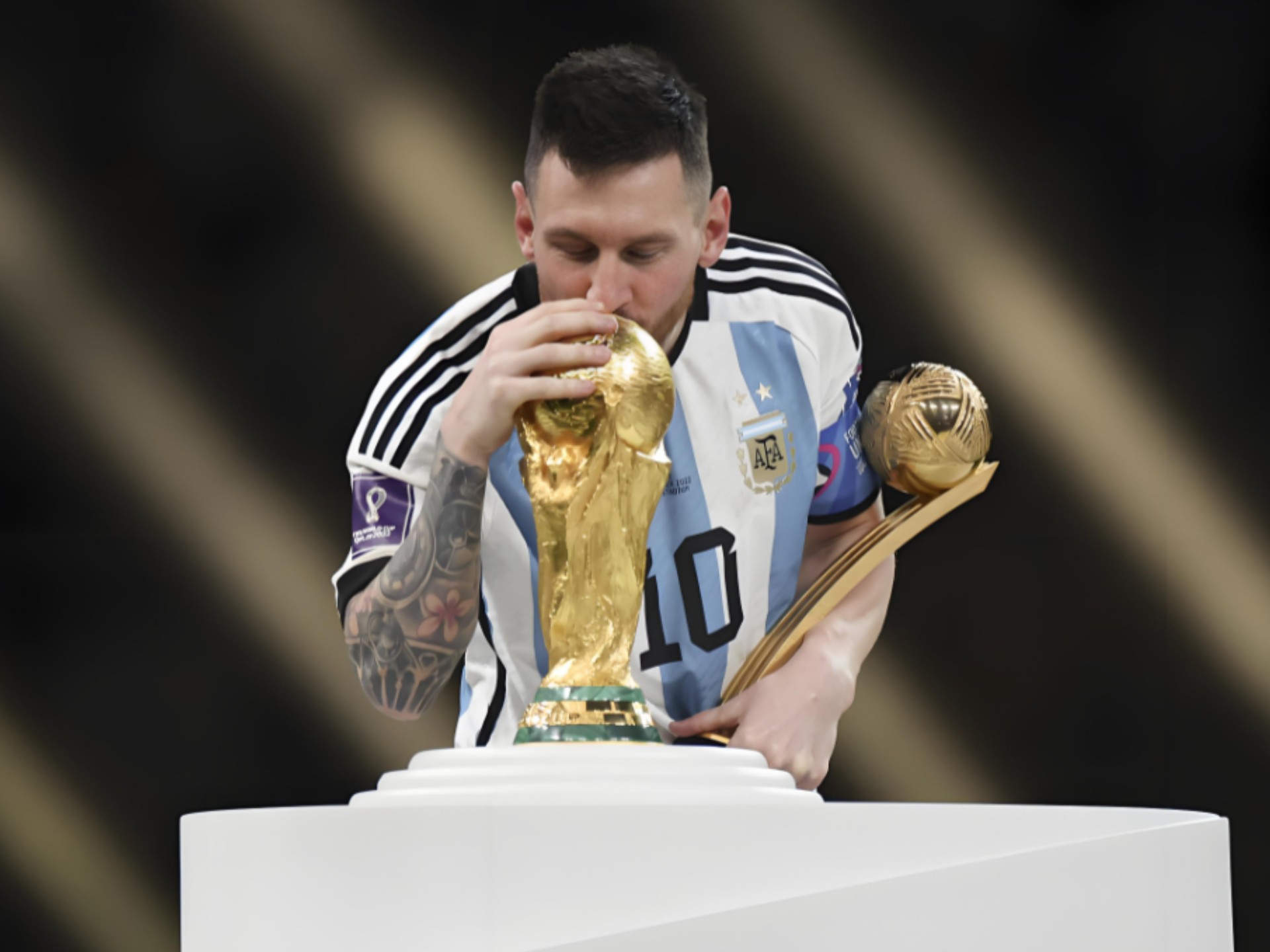 连续5个英超客场送助攻，B费成历史第五人