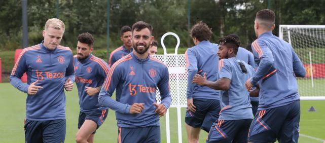 申花vs神户：米内罗、特谢拉首发，吴曦、马纳法出战