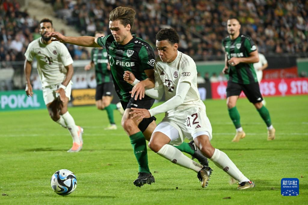 官方：因韦格霍斯特身体状况不佳，荷兰国家队补招埃梅加