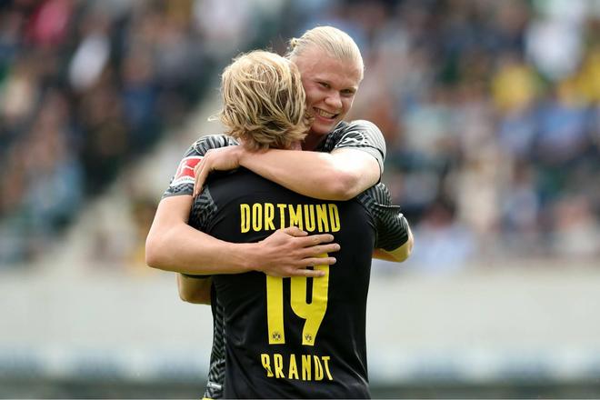 皇马国王杯对手社媒玩梗：在普拉多球场的90分钟非常漫长（皇马国王杯对手社媒整活：普拉多球场这90分钟格外漫长）