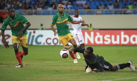 英联杯半决赛对阵：阿森纳vs切尔西、纽卡vs曼城（英联杯半决赛对阵出炉：阿森纳战切尔西，纽卡对曼城）