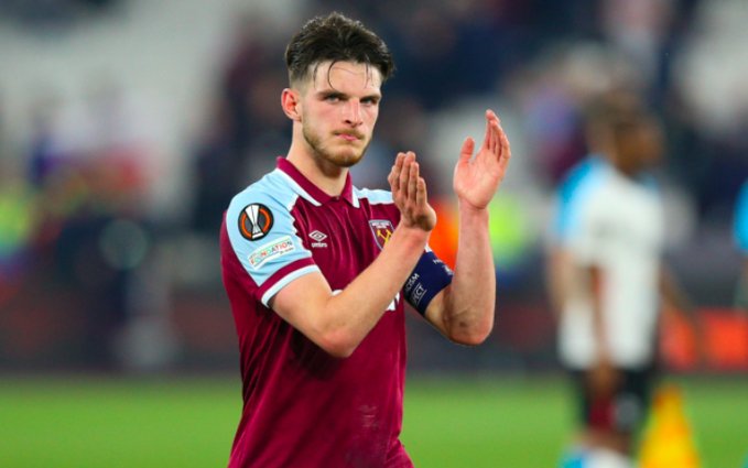 足球欧冠16强对阵出炉，多场焦点战提前上演