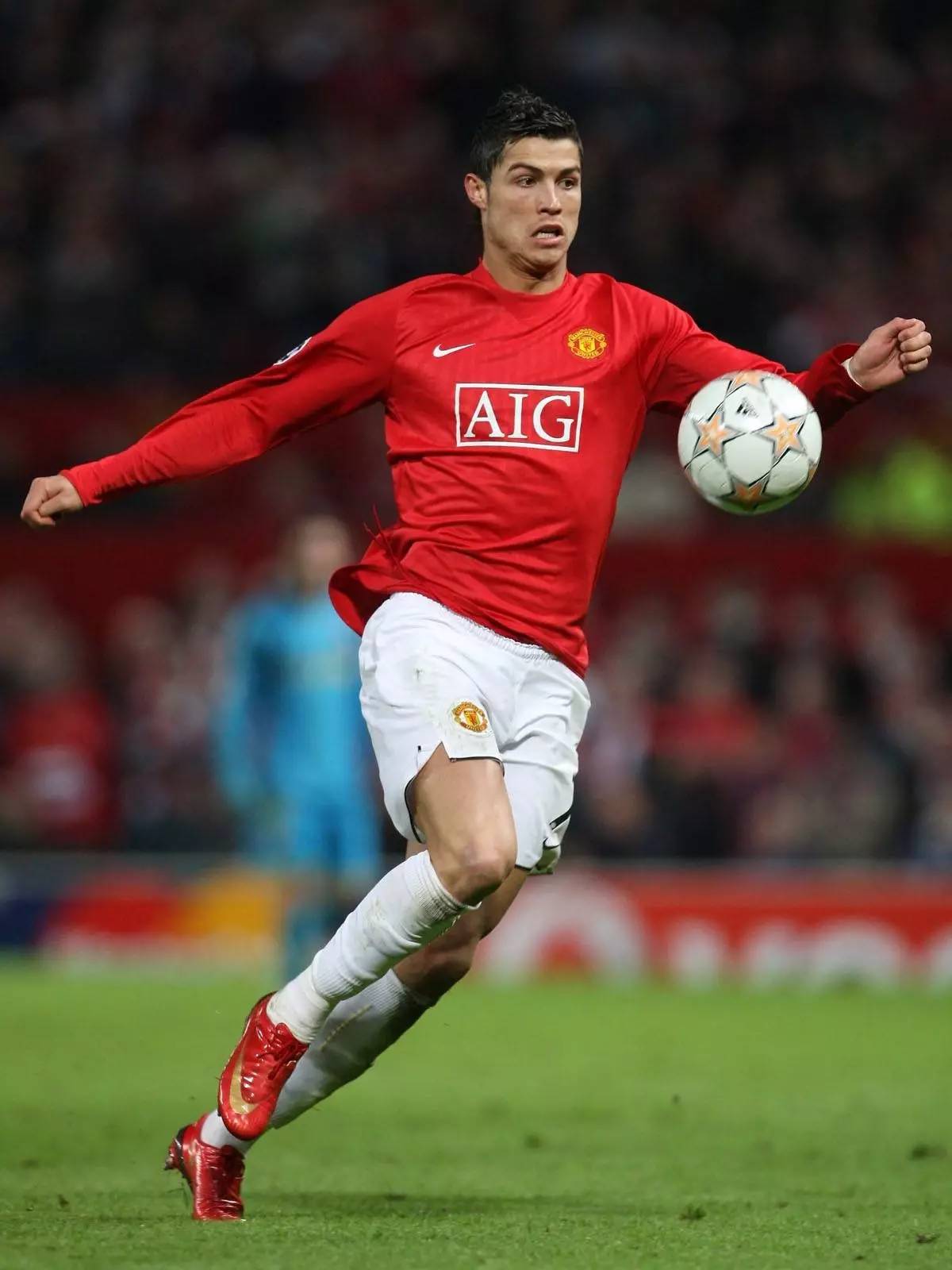 跌宕起伏，尤文本赛季欧冠首次赢球并终结欧冠五场不胜（波折之后，尤文收获本季欧冠首胜，终结欧冠五场不胜）