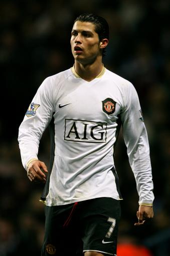 官方：马宁执法今晚苏超决赛南通队vs泰州队的比赛