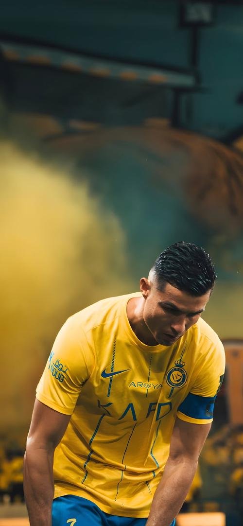 罗马诺：拜仁将与凯恩谈续约，现阶段谈论转会巴萨还为时过早（罗马诺：拜仁计划与凯恩商谈续约，目前讨论转会巴萨仍为时尚早）