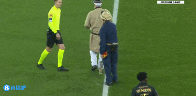 FIFA年度最佳女足球员候选：拉索、邦马蒂、卡尔登泰等人在列（FIFA年度最佳女足候选名单公布：拉索、邦马蒂、卡尔登泰等入选）